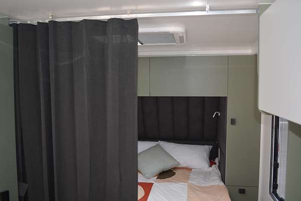2025 New Age Oz Classic 20Ft Ensuite MY25