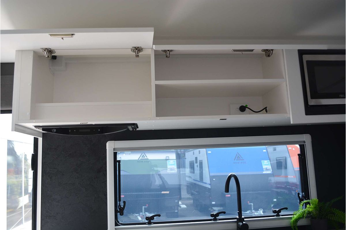2025 New Age Oz Classic 20Ft Ensuite MY25