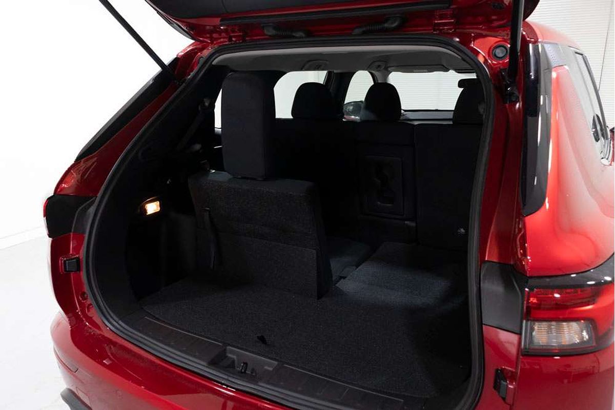 2024 Mitsubishi ZM Outlander ES 2.5L CVT 2WD 7ST