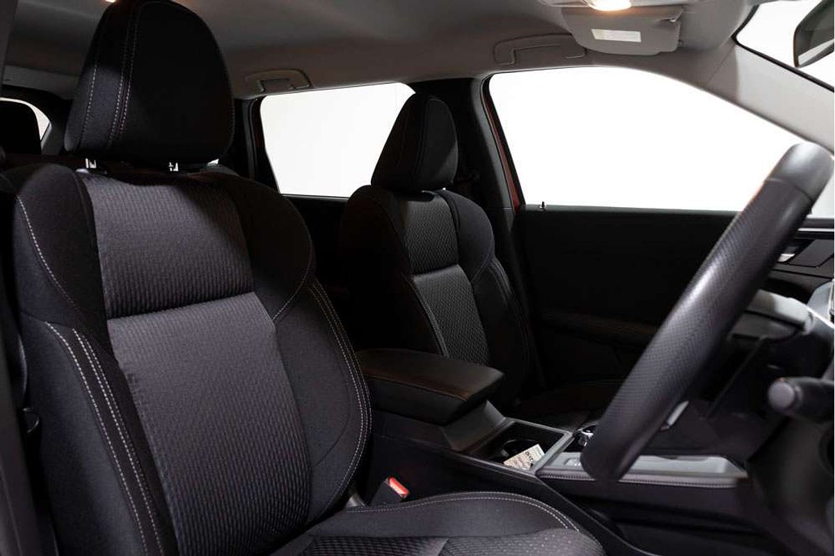 2024 Mitsubishi ZM Outlander ES 2.5L CVT 2WD 7ST