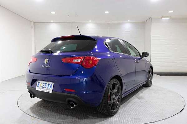 2015 Alfa Romeo Giulietta Quadrifoglio Verde Series 1