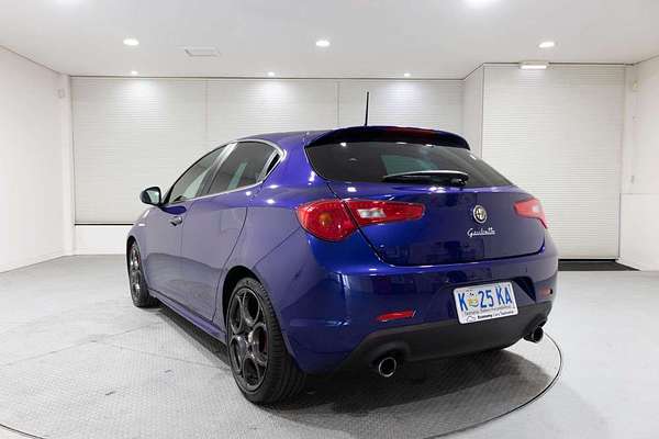 2015 Alfa Romeo Giulietta Quadrifoglio Verde Series 1