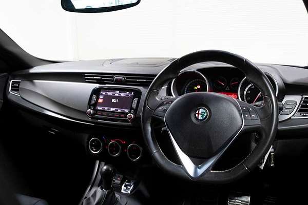 2015 Alfa Romeo Giulietta Quadrifoglio Verde Series 1