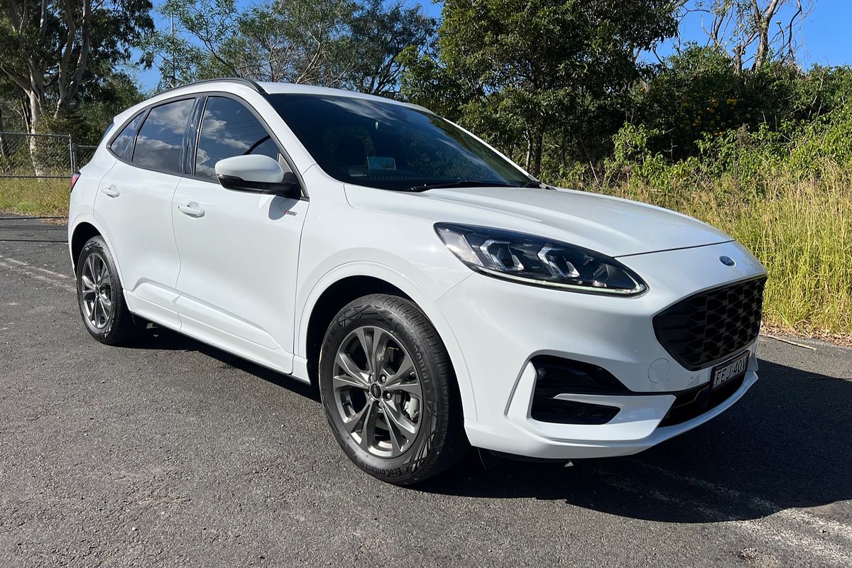 2023 Ford Escape ST-Line ZH