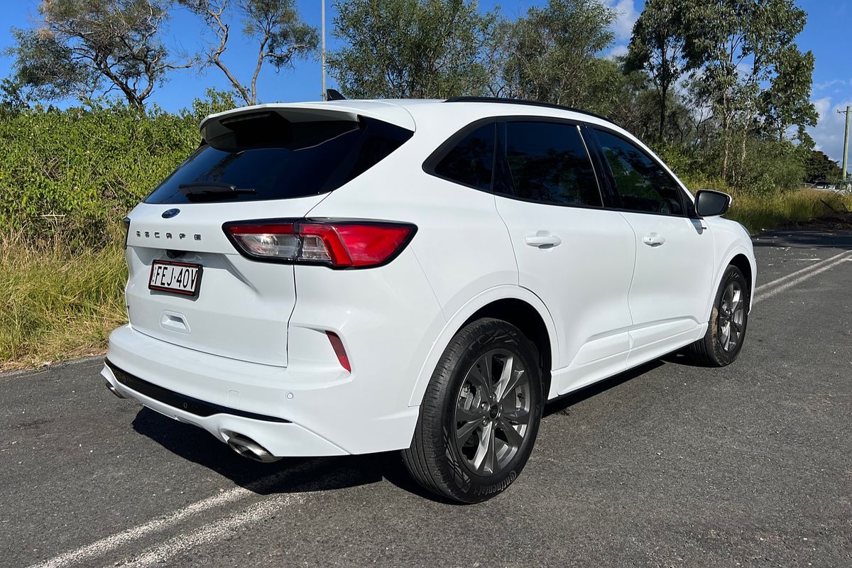 2023 Ford Escape ST-Line ZH