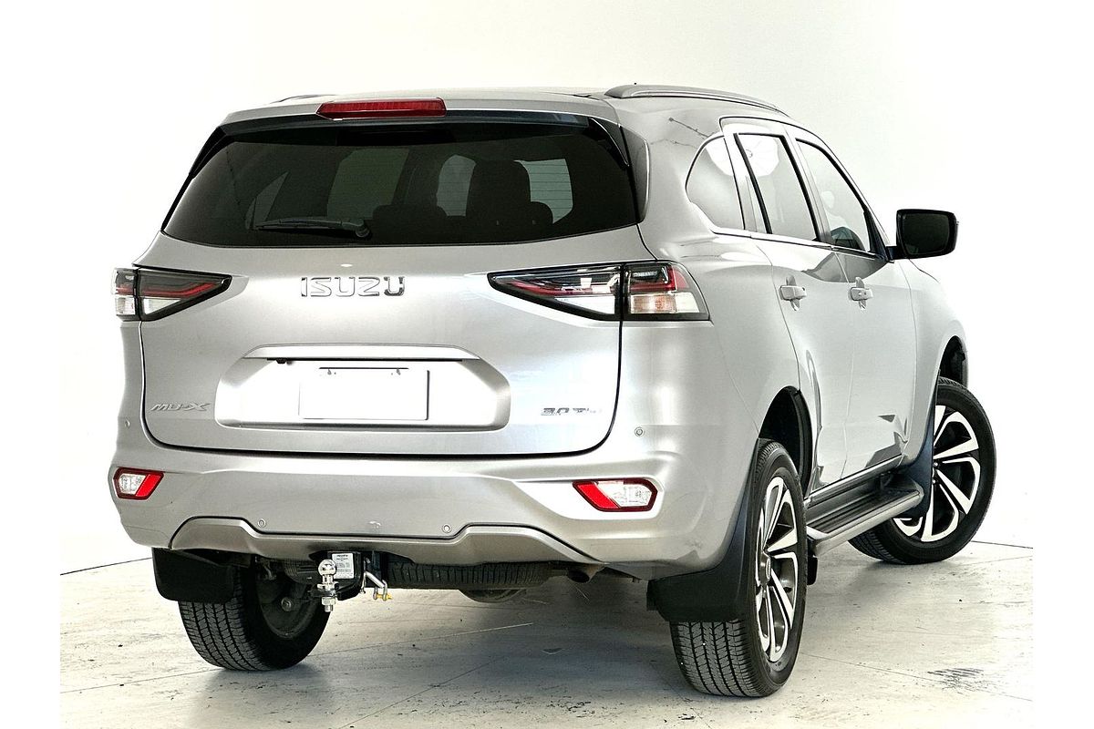 2021 Isuzu MU-X LS-T