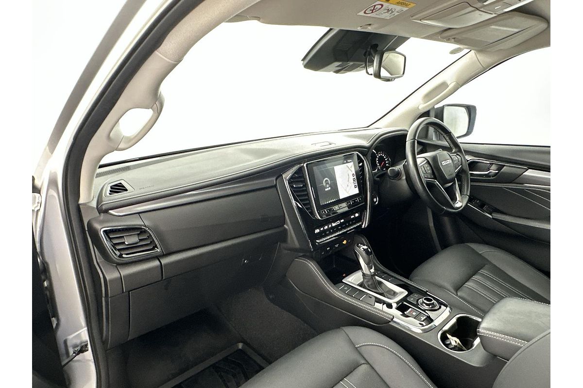 2021 Isuzu MU-X LS-T