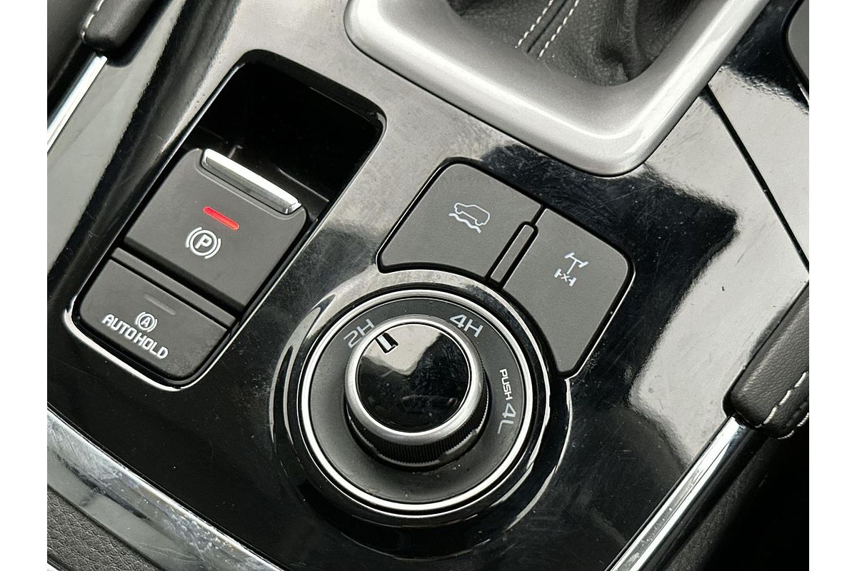 2021 Isuzu MU-X LS-T