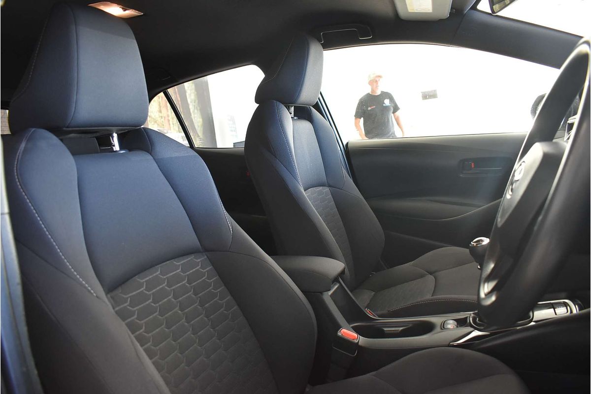 2018 Toyota Corolla Ascent Sport MZEA12R