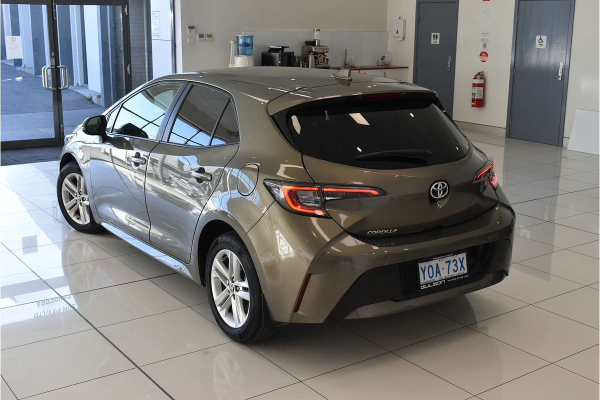 2018 Toyota Corolla Ascent Sport MZEA12R