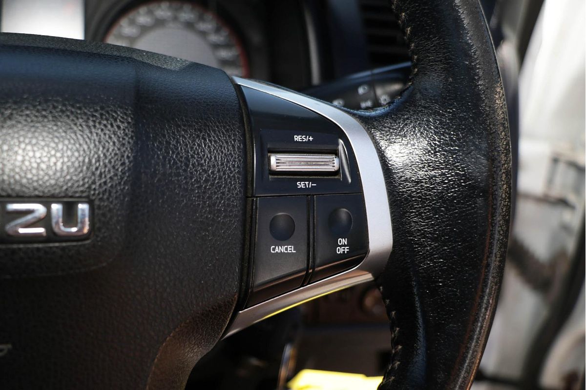 2019 Isuzu D-MAX SX 4X4