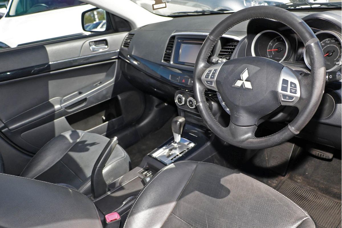 2013 Mitsubishi Lancer LX CJ