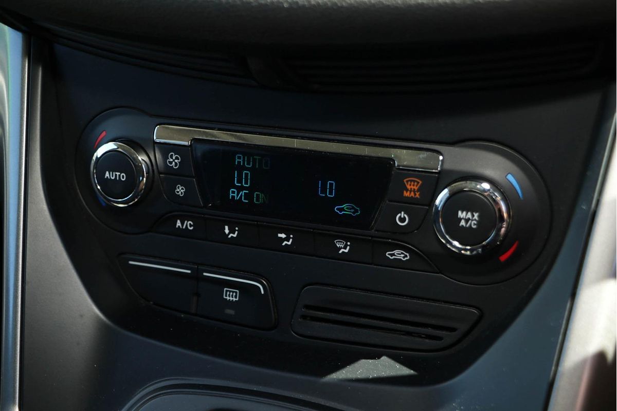 2014 Ford Kuga Trend TF