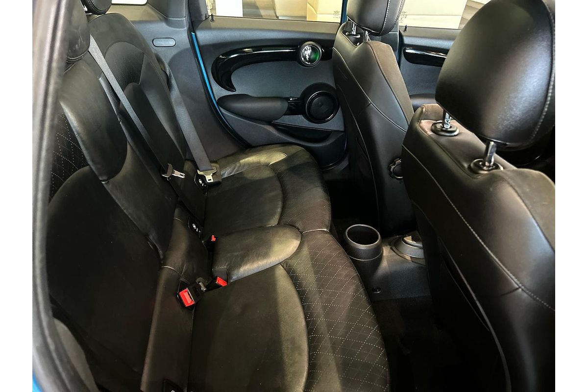 2015 MINI Hatch Cooper S F55