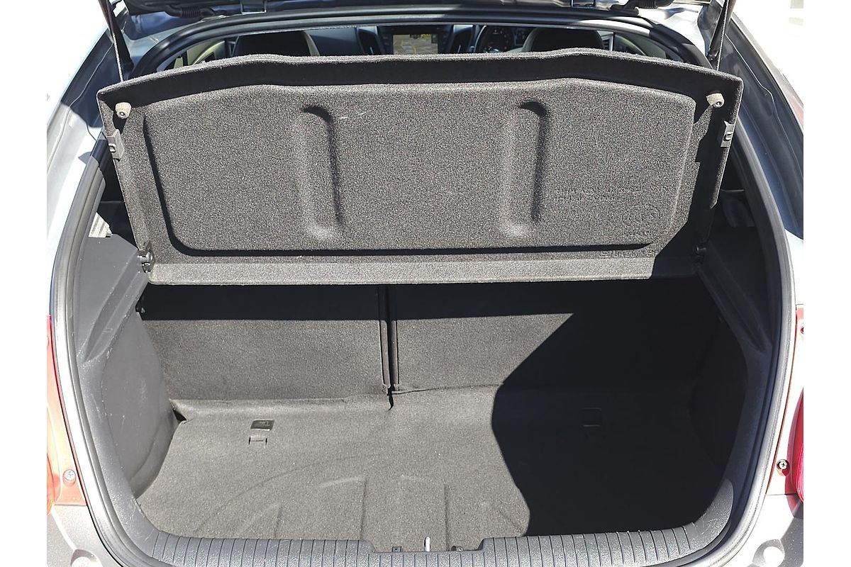2012 Hyundai Veloster SR Turbo FS2