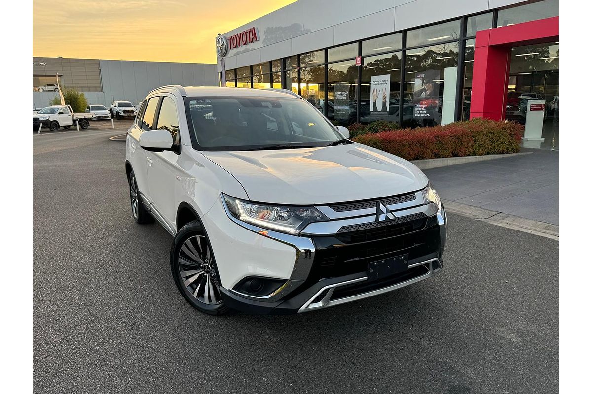 2018 Mitsubishi Outlander ES ADAS ZL