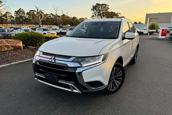 2018 Mitsubishi Outlander ES ADAS ZL