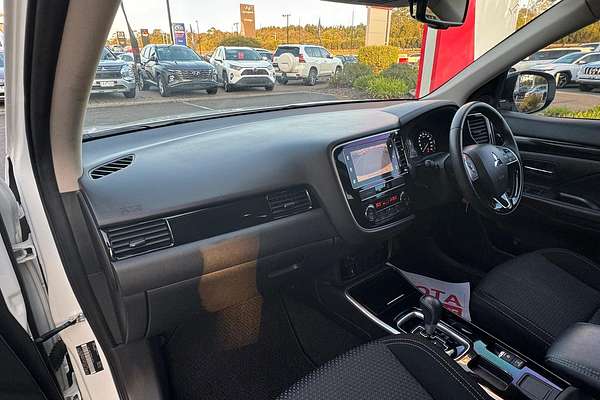 2018 Mitsubishi Outlander ES ADAS ZL