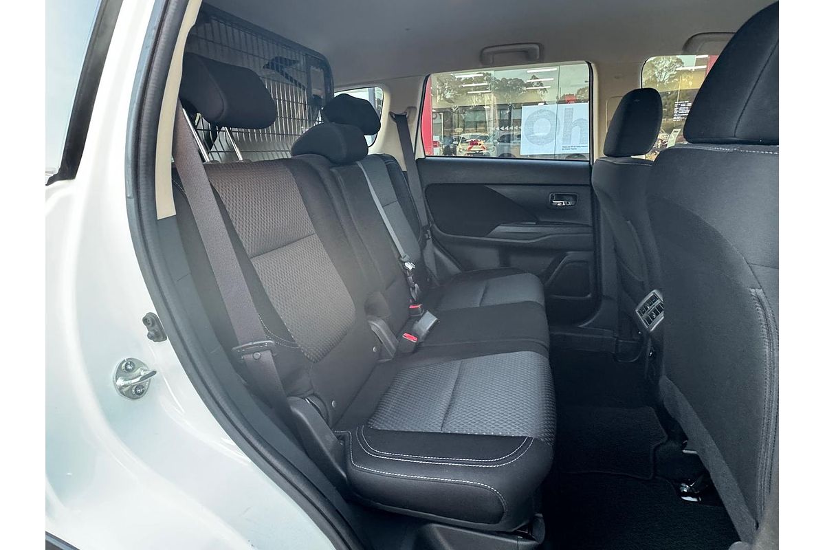 2018 Mitsubishi Outlander ES ADAS ZL