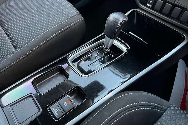 2018 Mitsubishi Outlander ES ADAS ZL