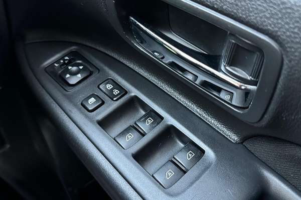 2018 Mitsubishi Outlander ES ADAS ZL