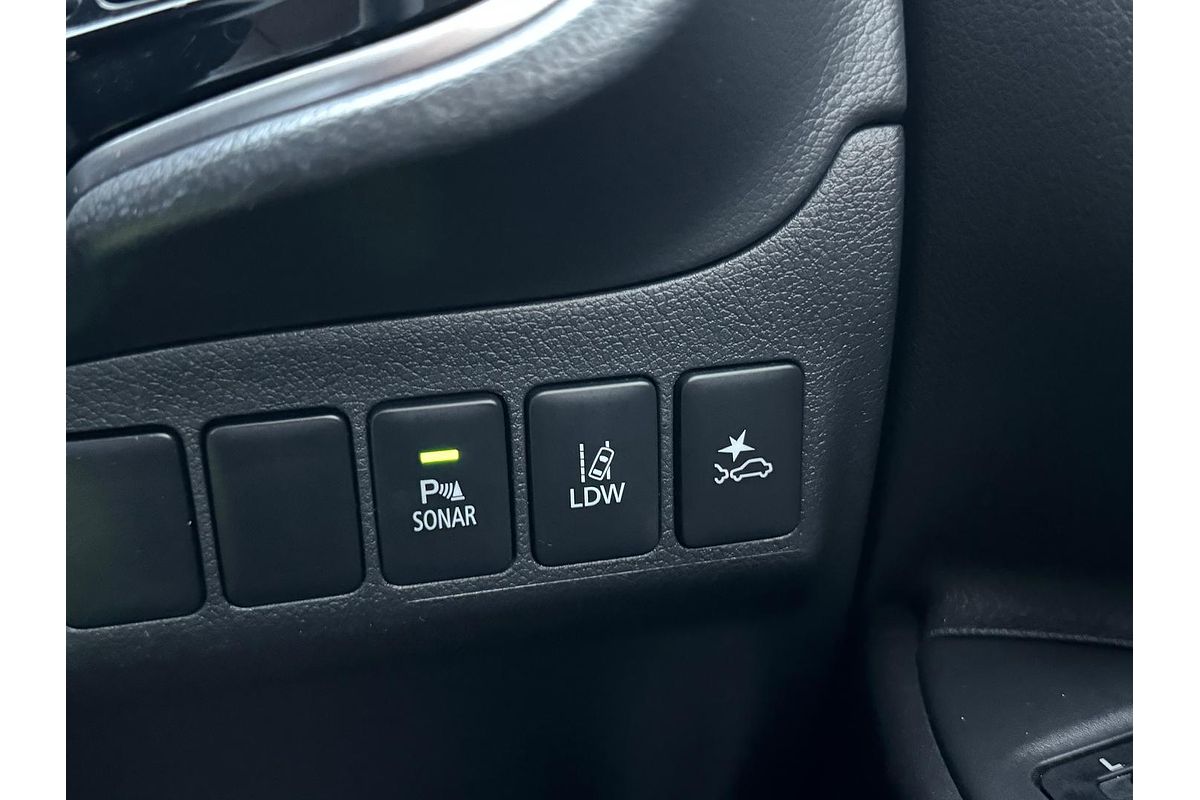 2018 Mitsubishi Outlander ES ADAS ZL