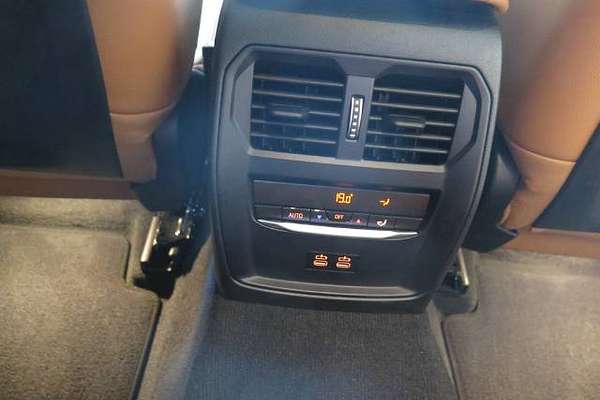 2024 BMW 3 Series 330i M Sport G20 LCI