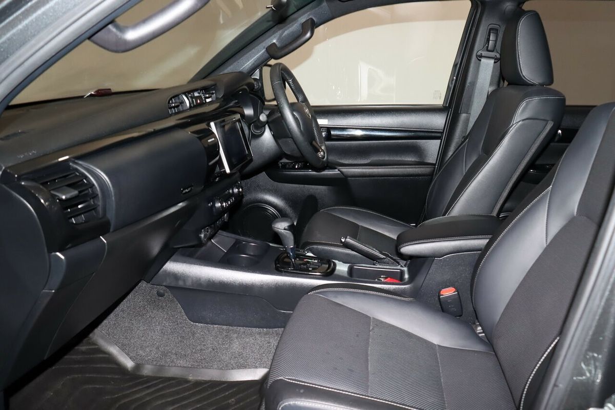 2020 Toyota Hilux Rugged X GUN126R 4X4