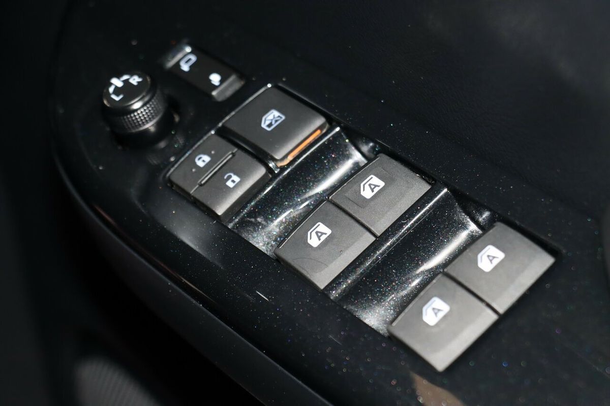2020 Toyota Hilux Rugged X GUN126R 4X4