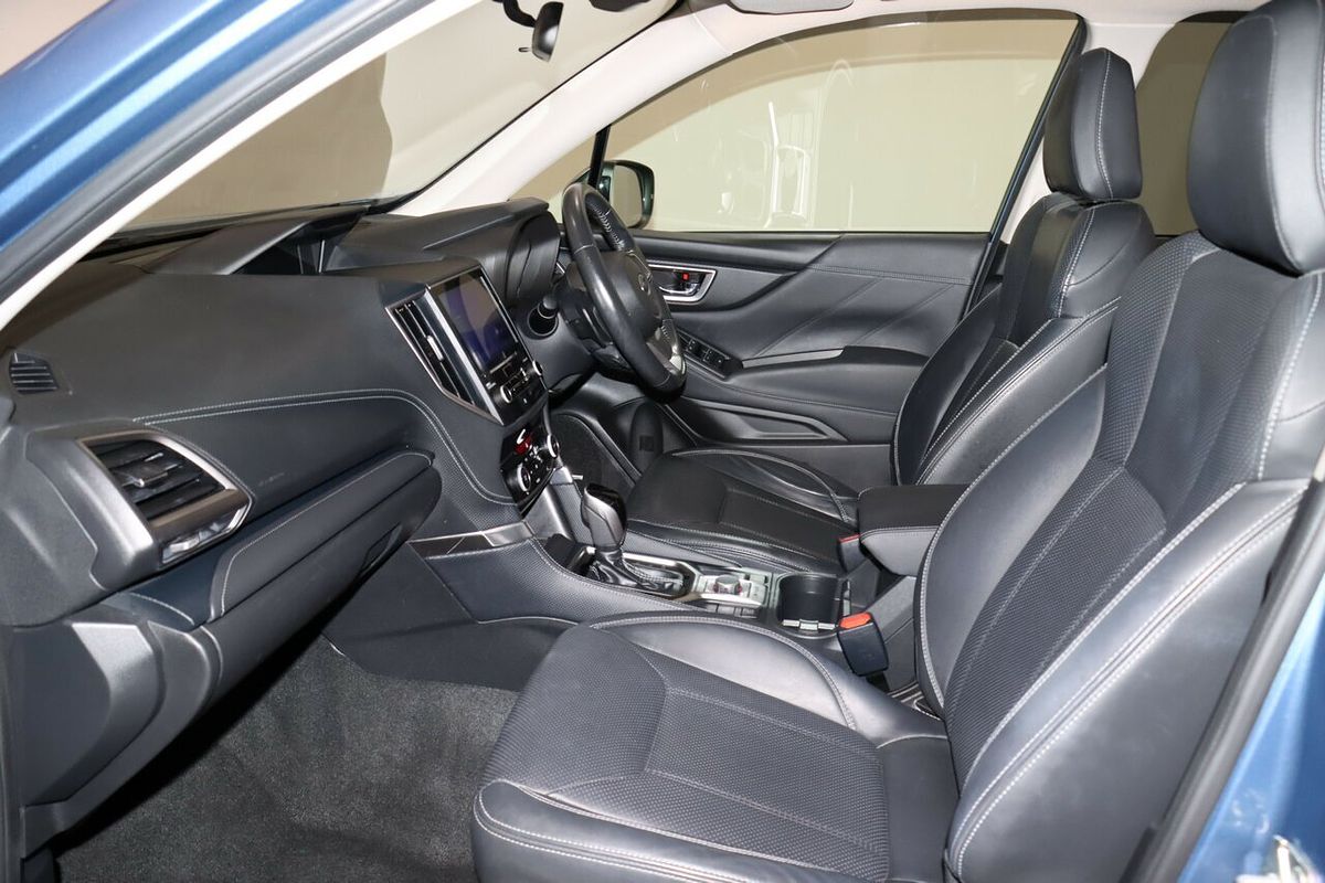 2020 Subaru Forester Hybrid S S5