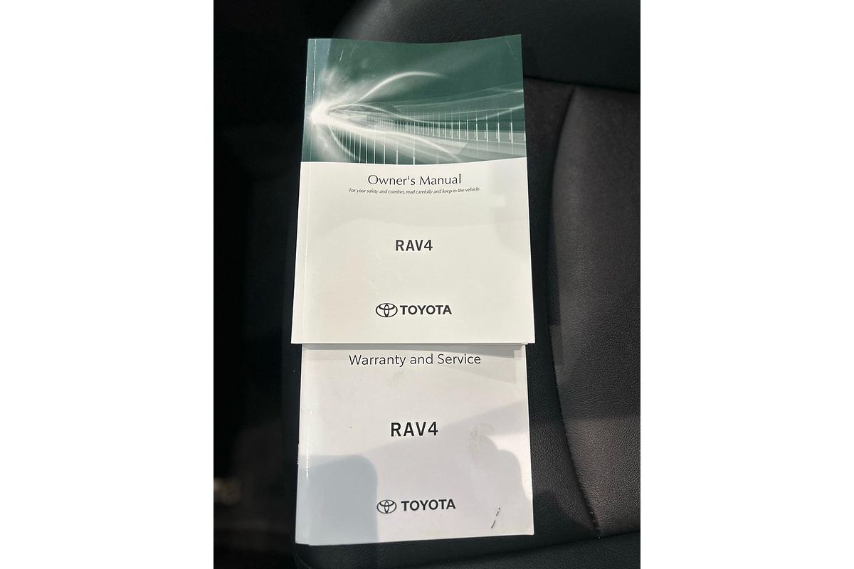 2021 Toyota RAV4 Cruiser AXAH54R
