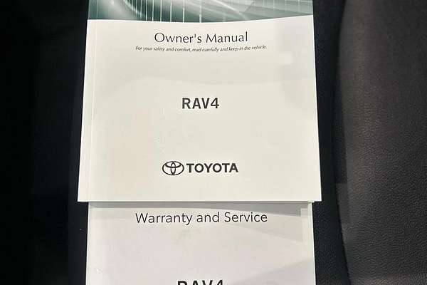 2021 Toyota RAV4 Cruiser AXAH54R