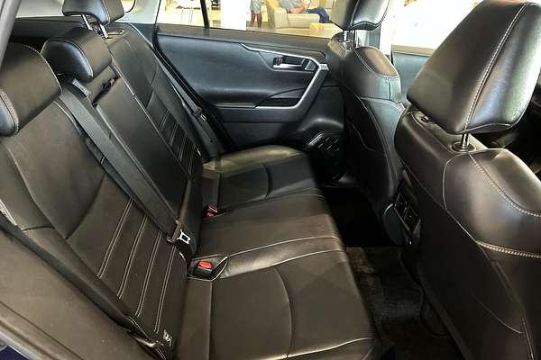 2021 Toyota RAV4 Cruiser AXAH54R