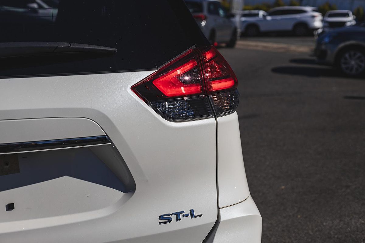 2018 Nissan X-TRAIL ST-L T32 Series II