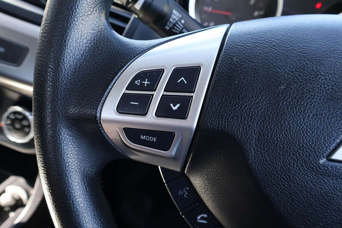 2015 Mitsubishi Lancer ES Sport CJ