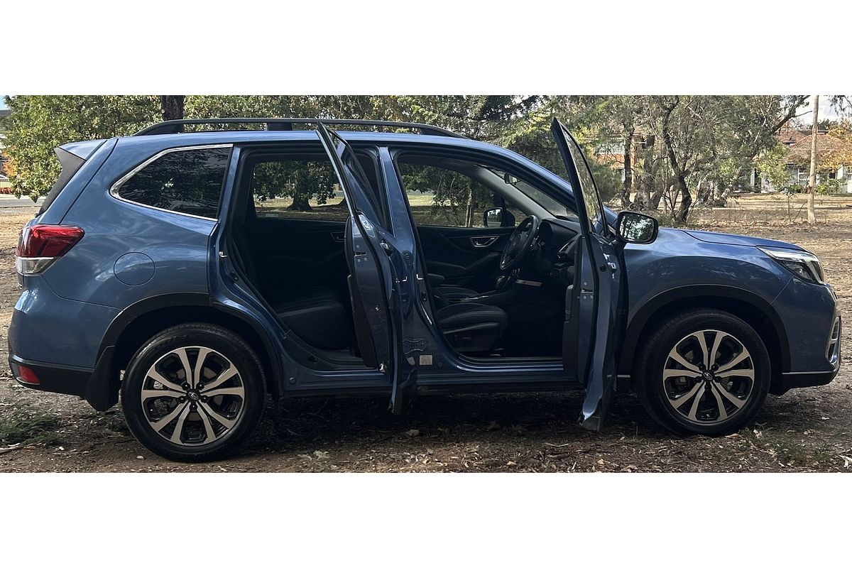 2020 Subaru Forester 2.5i Premium S5
