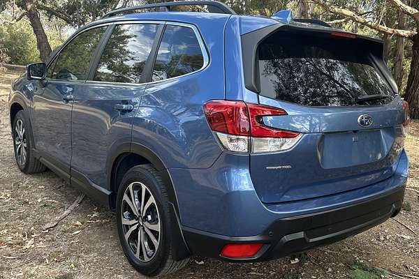 2020 Subaru Forester 2.5i Premium S5