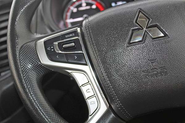 2023 Mitsubishi Triton GLX MR 4X4