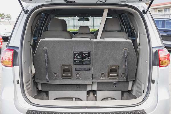 2017 Kia Carnival S YP