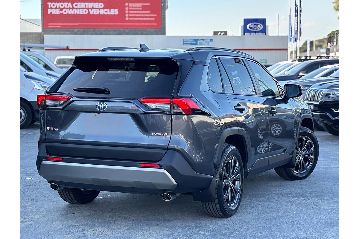2024 Toyota RAV4 GXL AXAH52R