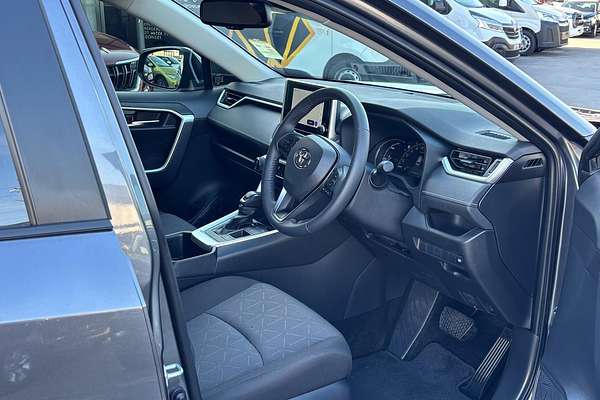 2024 Toyota RAV4 GXL AXAH52R