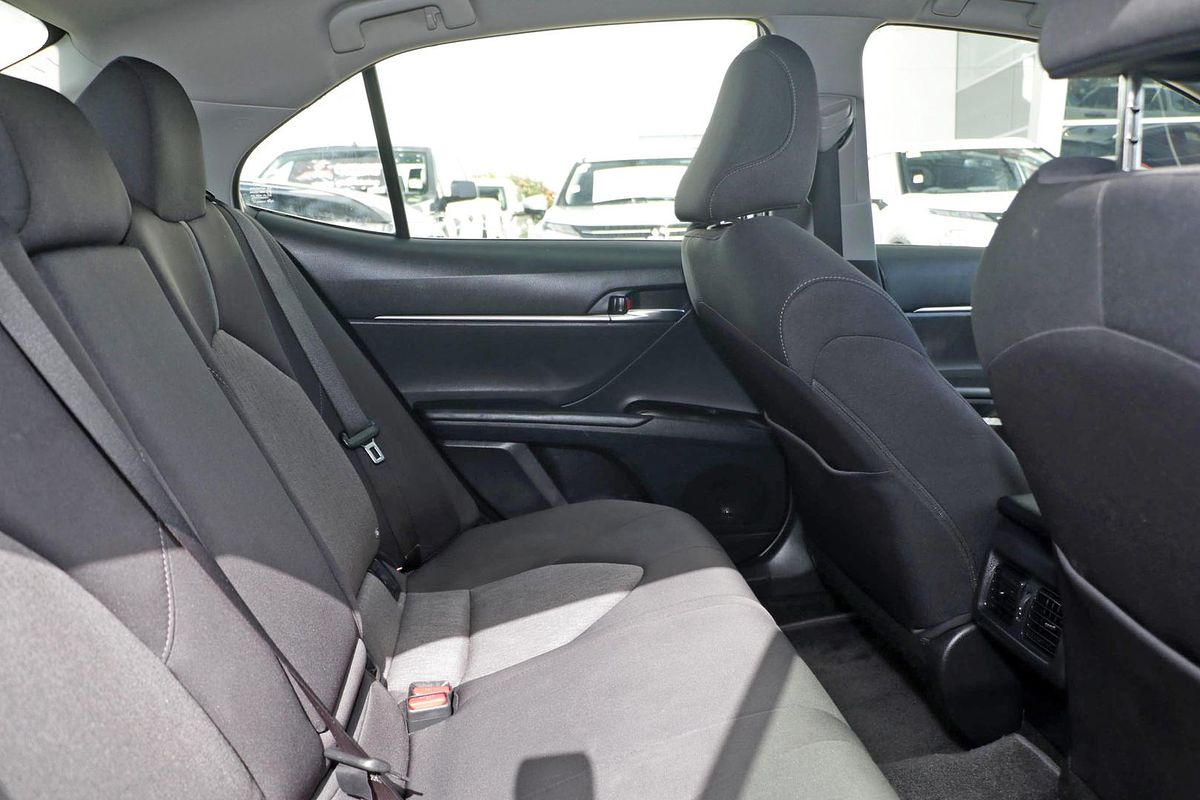 2020 Toyota Camry Ascent AXVH71R