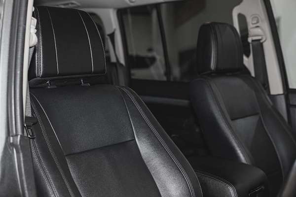 2020 Mitsubishi Pajero Exceed NX
