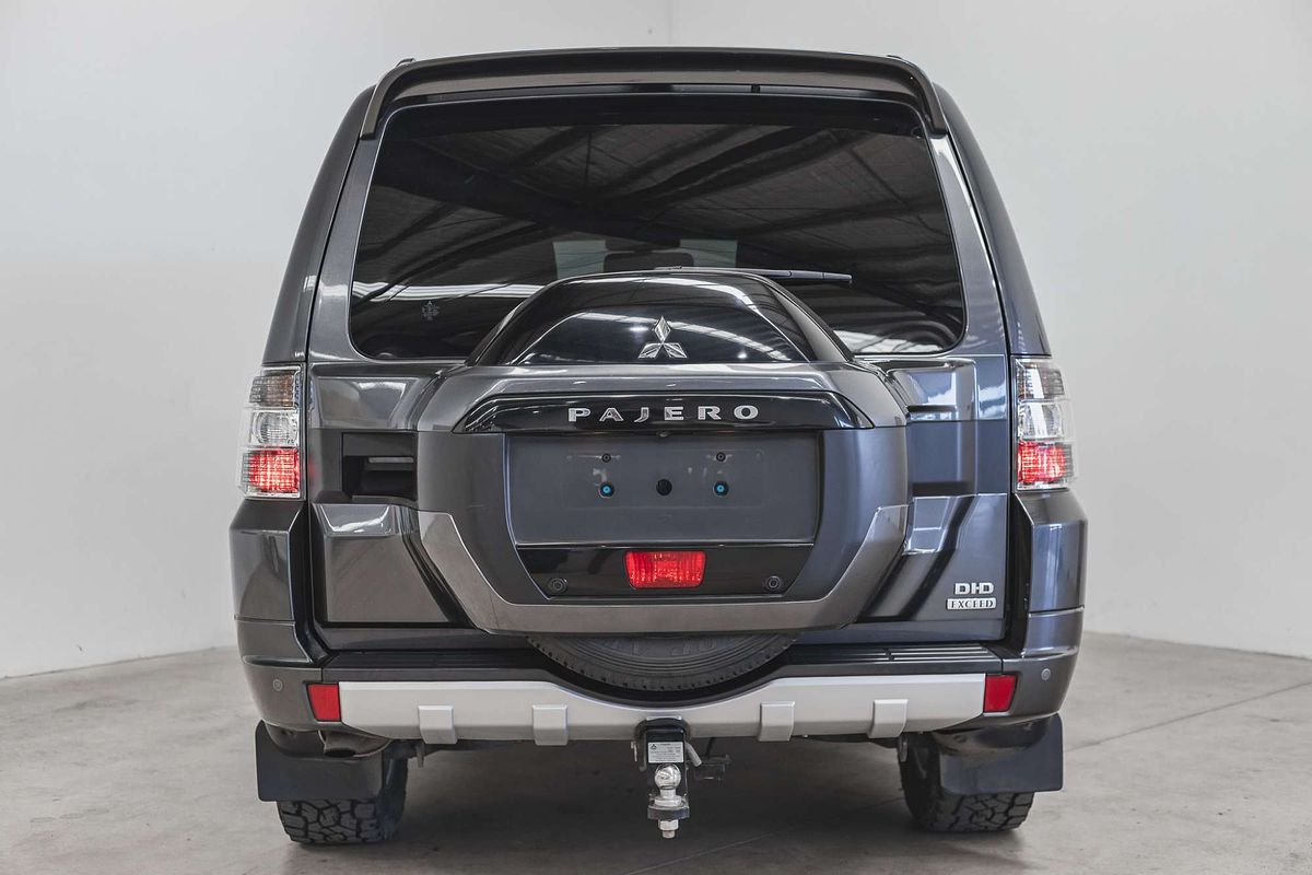 2020 Mitsubishi Pajero Exceed NX