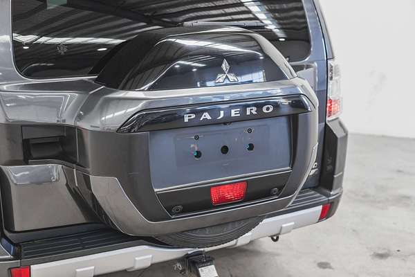 2020 Mitsubishi Pajero Exceed NX