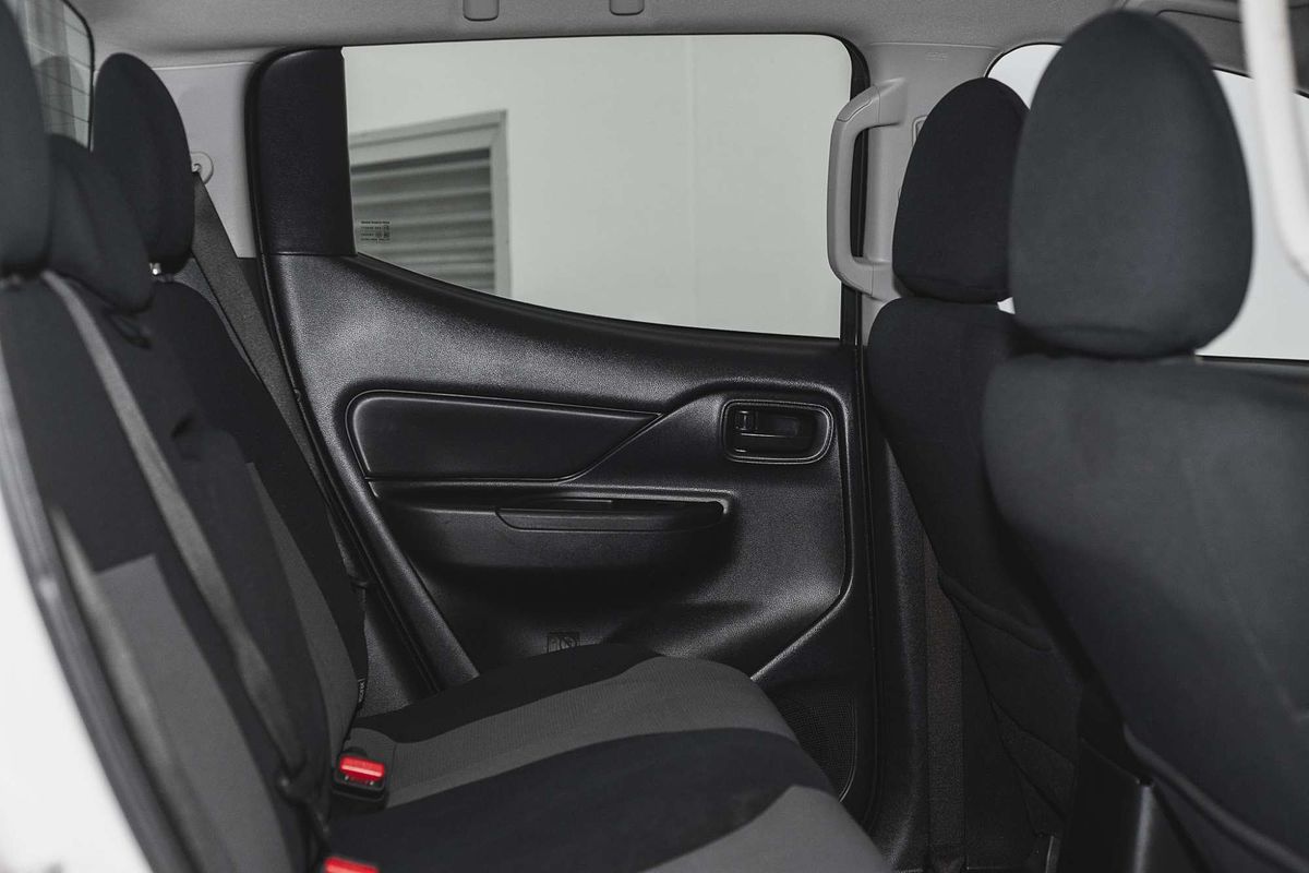 2021 Mitsubishi Triton GLX ADAS MR 4X4