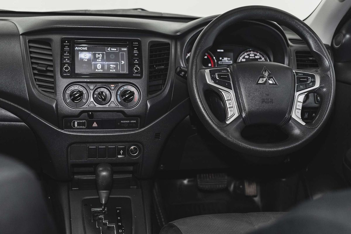 2021 Mitsubishi Triton GLX ADAS MR 4X4