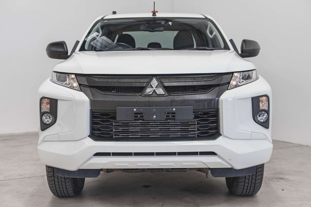 2021 Mitsubishi Triton GLX ADAS MR 4X4