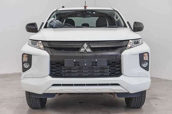 2021 Mitsubishi Triton GLX ADAS MR 4X4