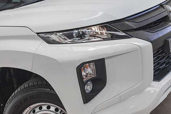 2021 Mitsubishi Triton GLX ADAS MR 4X4